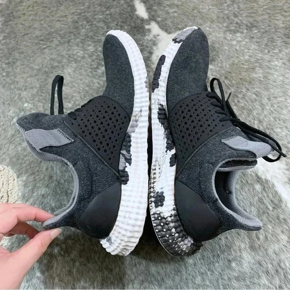 Adidas Athletics 24 Cross Trainer Sneakers - Picture 5 of 13